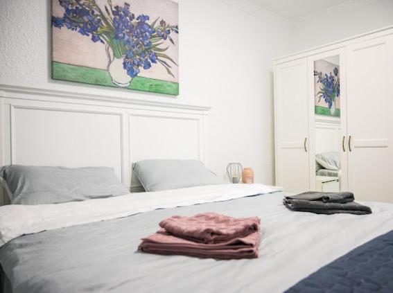 Escape Aparthotel Suceava Exterior photo